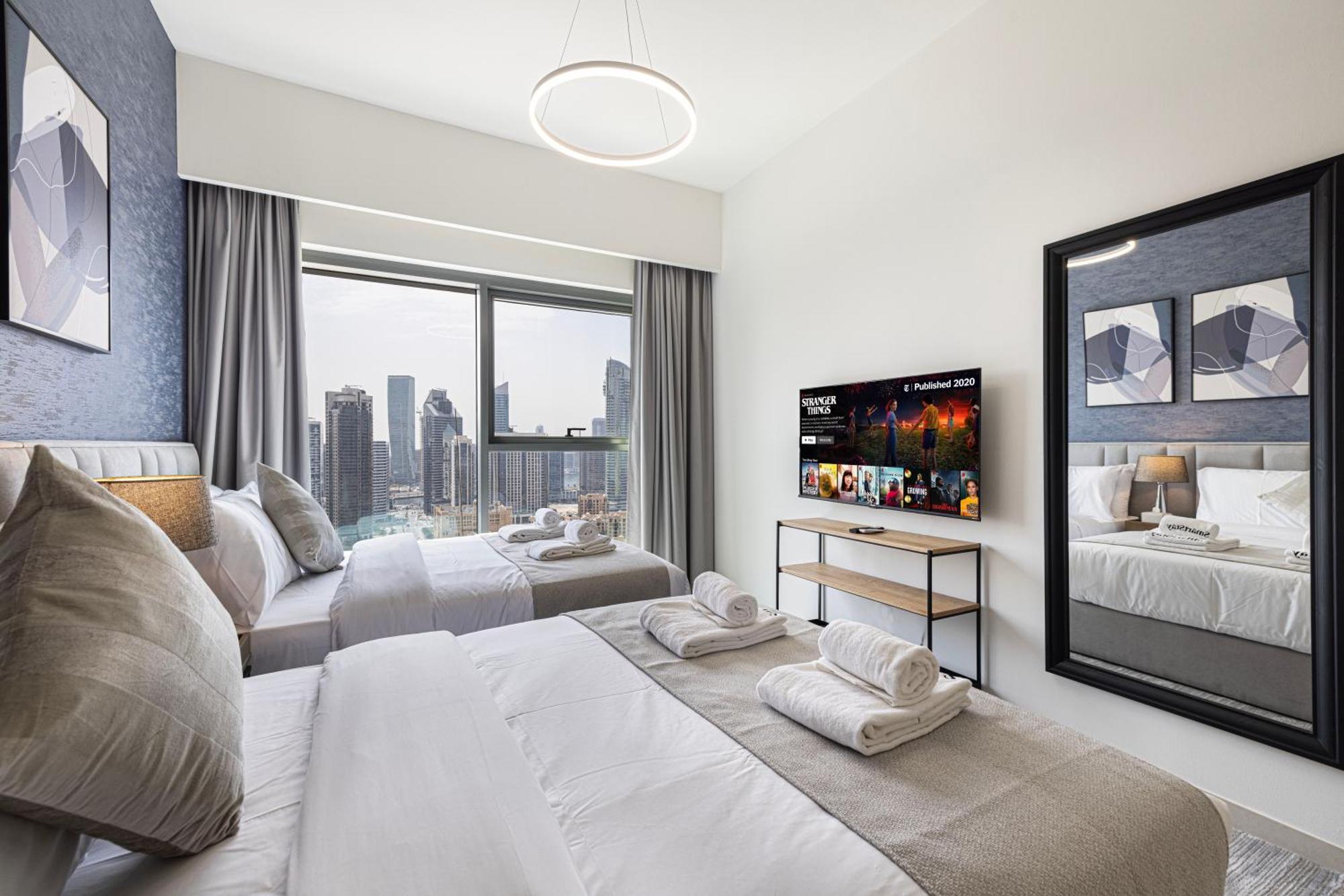 Smartstay At Burj Royale - Full Burj Khalifa View - Brand New Luxury Apartments Dubai Exteriör bild