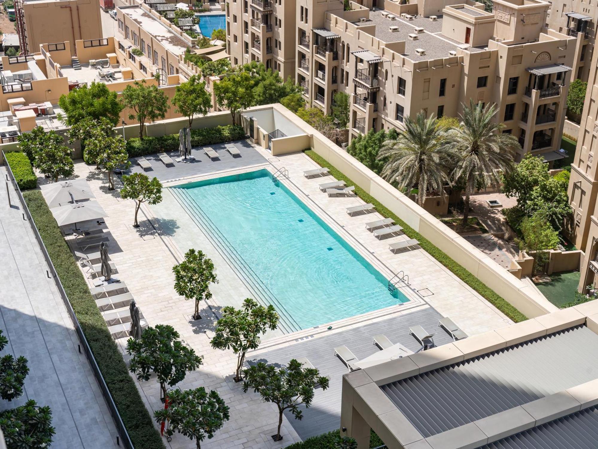 Smartstay At Burj Royale - Full Burj Khalifa View - Brand New Luxury Apartments Dubai Exteriör bild